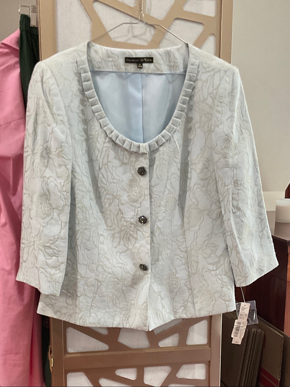 Tahari Pale Blue Floral Jacquard Cropped Blazer